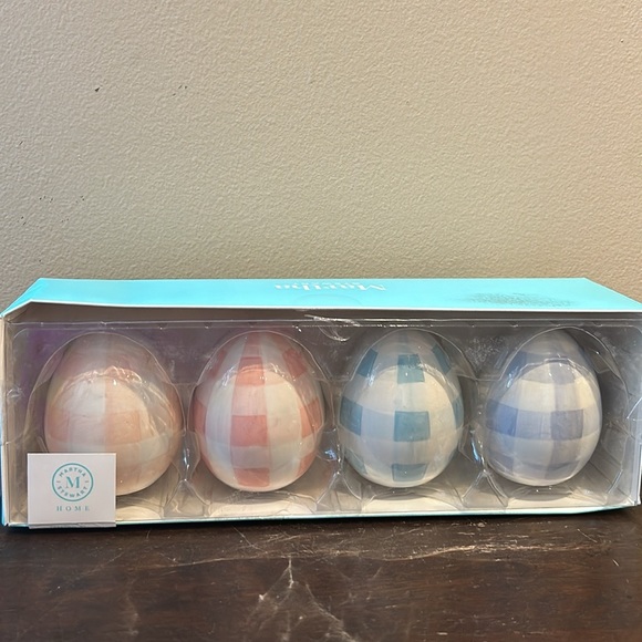 Martha Stewart Set Of 4 Ceramic Easter Eggs Pastel Plaid - Picture 1 of 1